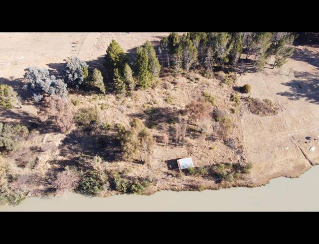 LAND FOR SALE IN VAAL RIVER